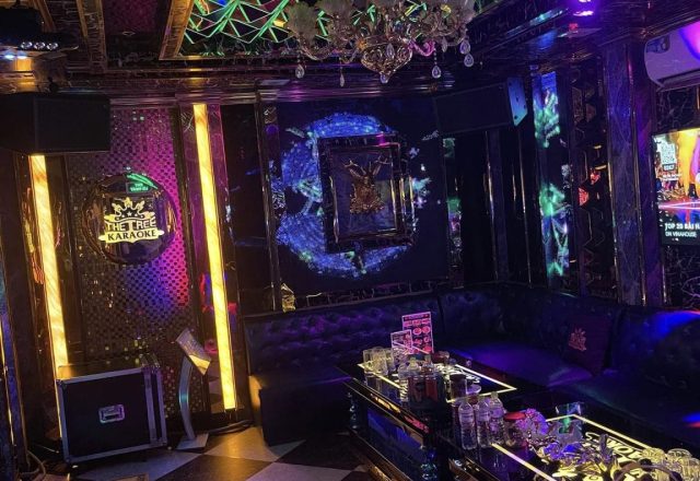 Phòng hát tại Karaoke 36, số 36 Ngô Thì Nhậm, quận Hai Bà Trưng, Hà Nội