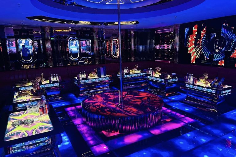 Phòng hát tại Karaoke Enter, 69 Triệu Việt Vương, Hai Bà Trưng, Hà Nội