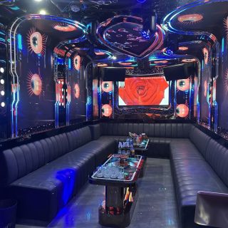Không gian phòng hát hiện đại tại Karaoke Melia KTV, Cầu Giấy Hà Nội