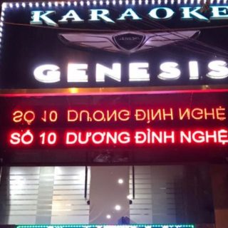 Nội thất phòng karaoke với hệ thống đèn LED, karaoke Dương Đình Nghệ