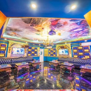 Nội thất phong cách châu Âu với chi tiết mạ vàng tại Karaoke Magic Thái Thịnh