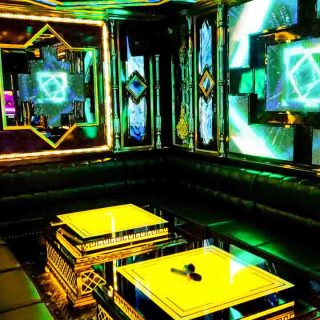 Phòng hát với dàn âm thanh tại Karaoke Sing KTV 65 Thái Thịnh, Đống Đa