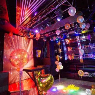 Phòng hát sức chứa lớn tại Top One KTV, Ngọc Khánh, quận Ba Đình, Hà Nội