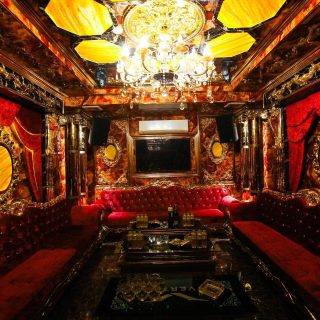 Phòng hát trang bị dàn âm thanh tại Karaoke Vertu, Hai Bà Trưng