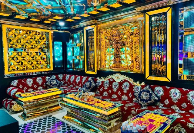 Hệ thống ánh sáng LED trong phòng hát Karaoke Vũ Hải, Quan Hoa